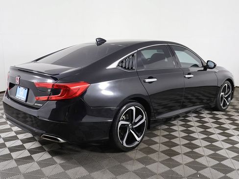 Used 2022 Honda Accord Sport image 7
