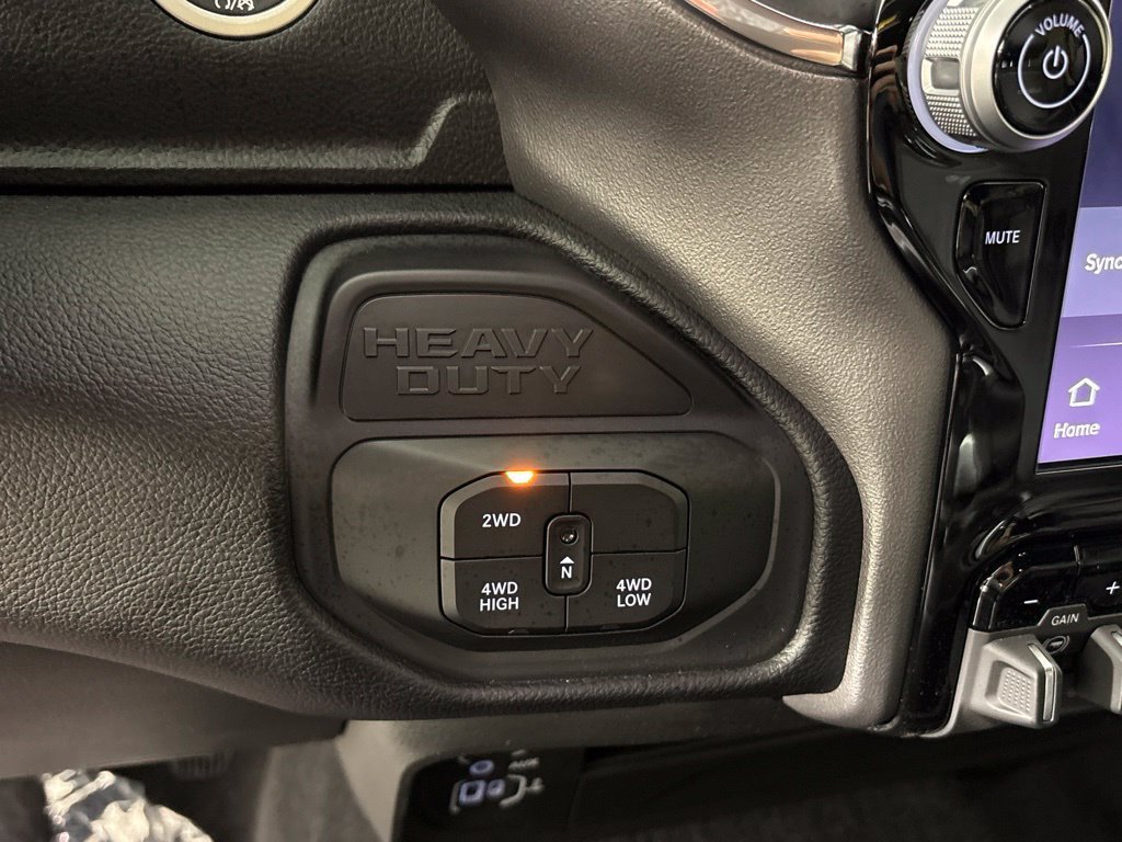 Used 2025 RAM 2500 Laramie w/ Towing Technology Group AWD/4WD image 49
