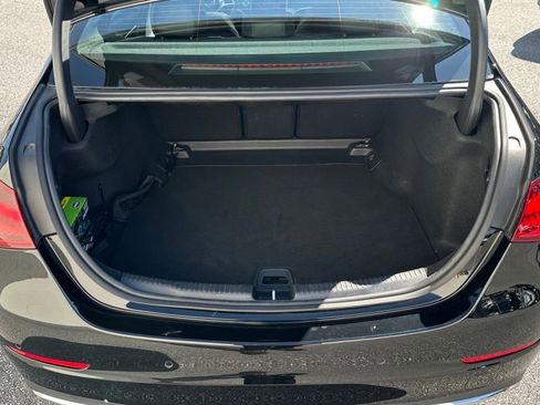 Used 2025 Mercedes-Benz C 300 Sedan image 15