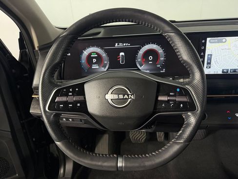 Used 2023 Nissan Ariya FWD image 13