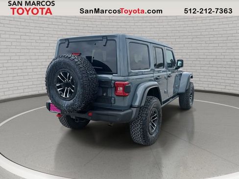Used 2024 Jeep Wrangler Unlimited Rubicon image 5