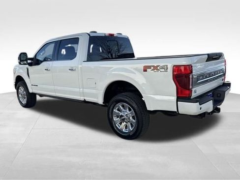 Used 2021 Ford F250 Platinum w/ FX4 Off-Road Package image 3