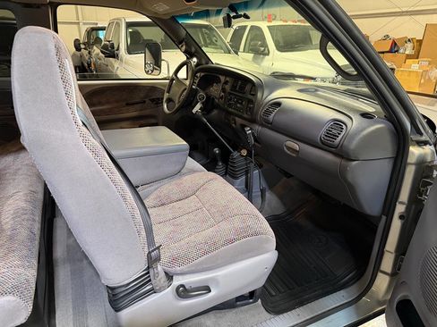Used 1998 Dodge Ram 3500 Truck 4x4 Quad Cab image 27