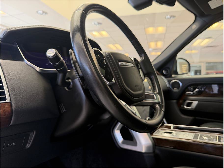 Used 2020 Land Rover Range Rover AWD/4WD image 27