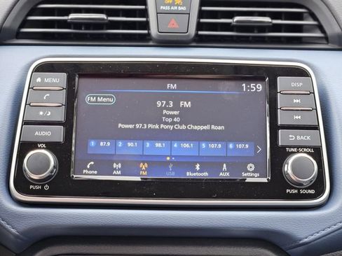 New 2025 Nissan Versa SV w/ Trunk Package FWD image 21