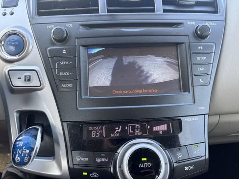 Used 2012 Toyota Prius V Two FWD image 16
