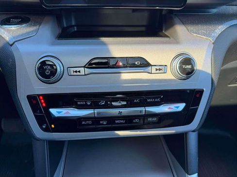 Used 2023 Ford Explorer Timberline image 29