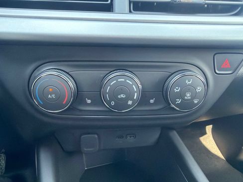 New 2026 Chevrolet Trax RS w/ Driver Confidence Package FWD image 25