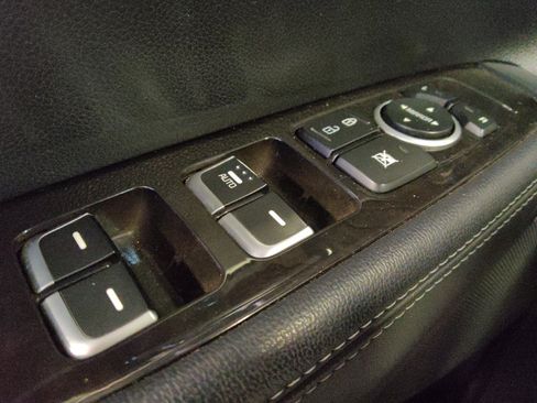 Used 2017 Kia Sorento FWD image 27