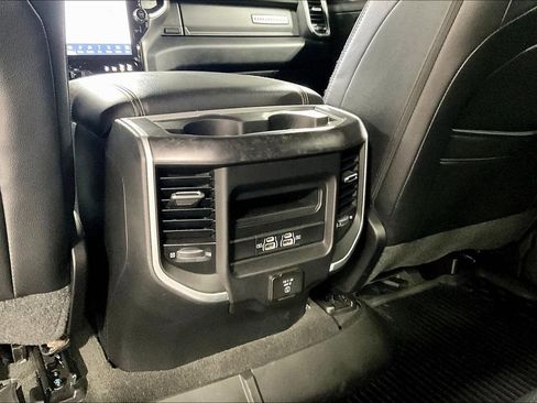 Used 2022 RAM 1500 Big Horn image 32