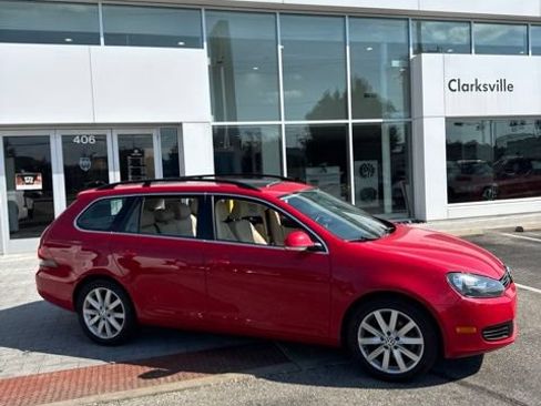 Used 2011 Volkswagen Jetta TDI FWD image 3
