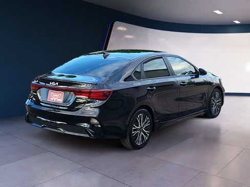 Used 2023 Kia Forte GT-Line image 5