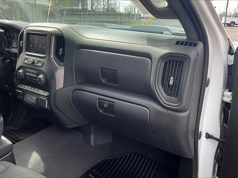 Used 2023 Chevrolet Silverado 1500 Custom Trail Boss w/ LPO, Dark Essentials Package image 17