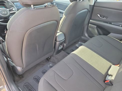 Used 2025 Hyundai Elantra Blue image 6