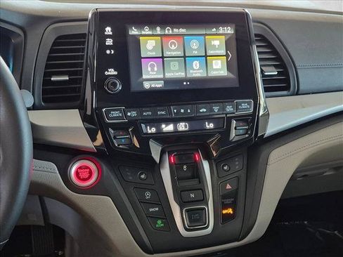 Used 2019 Honda Odyssey Touring image 12