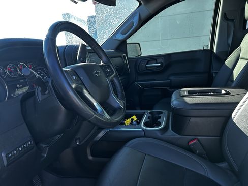 Used 2021 Chevrolet Silverado 1500 LT Trail Boss w/ Convenience Package II image 10