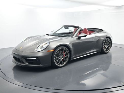 Used 2020 Porsche 911 Carrera 4S image 1