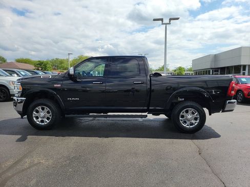 Used 2022 RAM 2500 Laramie AWD/4WD image 7
