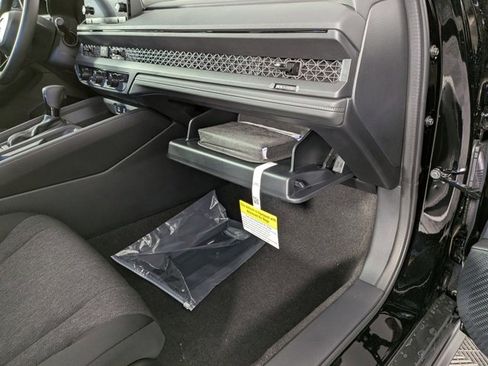 New 2025 Honda Accord LX image 28