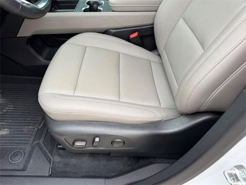 Used 2024 GMC Acadia Elevation w/ Black Edition image 20