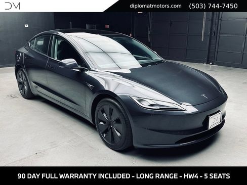 Used 2025 Tesla Model 3 Long Range AWD/4WD image 9