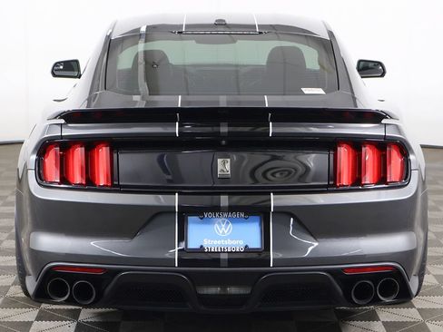 Used 2017 Ford Mustang Shelby GT350 RWD image 10