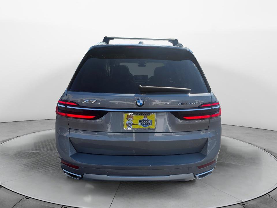 Used 2023 BMW X7 xDrive40i w/ Premium Package AWD/4WD image 14