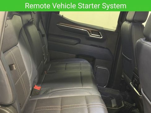 Certified 2023 Chevrolet Silverado 1500 High Country w/ Technology Package AWD/4WD image 22