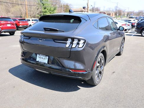 Used 2022 Ford Mustang Mach-E Premium image 6