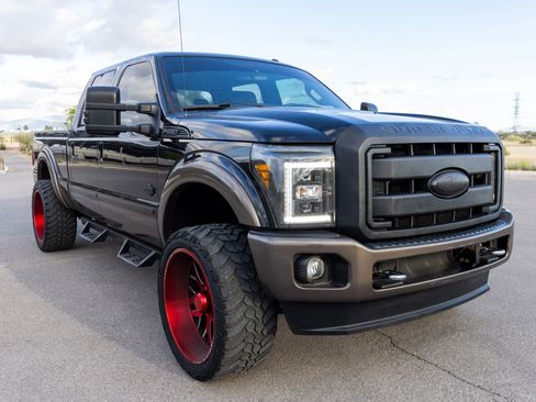 Used 2016 Ford F350 King Ranch w/ FX4 Off-Road Package AWD/4WD image 8