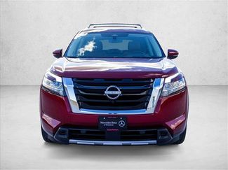 Used 2023 Nissan Pathfinder Platinum video 2