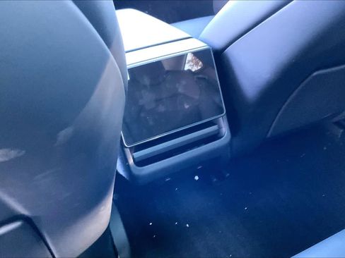 Used 2025 Tesla Model 3 Long Range image 35