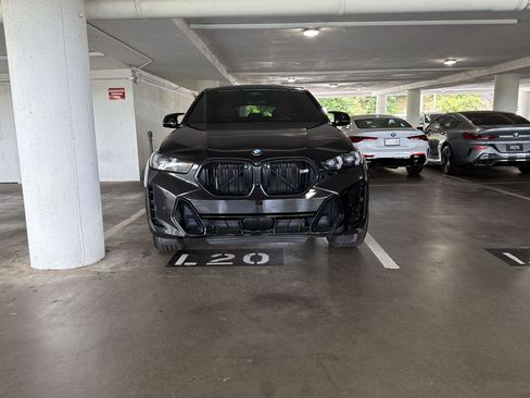 Used 2025 BMW X6 M60i w/ Climate Comfort Package AWD/4WD image 5