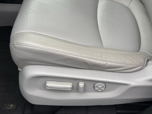 Used 2019 Honda Odyssey EX-L image 17