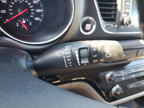 Used 2019 Kia Sedona EX w/ Paint Protection Package image 19