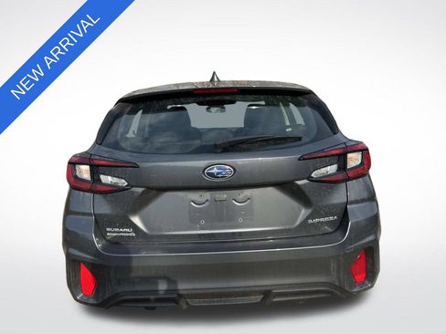 Used 2024 Subaru Impreza 2.0i image 4