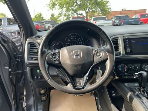 Used 2022 Honda HR-V Sport image 13