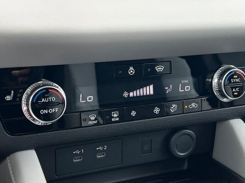 New 2026 Mitsubishi Outlander SE image 22