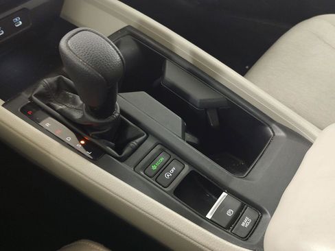 Used 2023 Honda Accord EX image 13