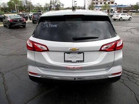 Used 2021 Chevrolet Equinox LT FWD image 14