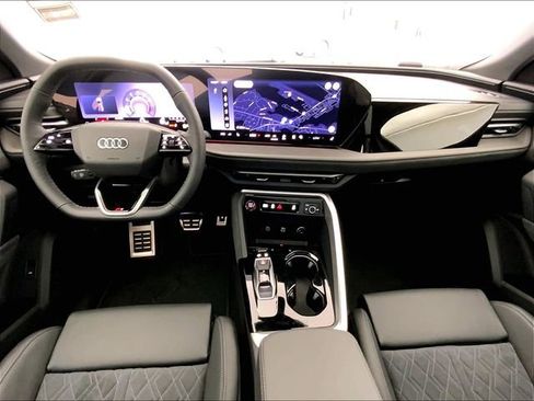 New 2026 Audi SQ5 Premium Plus AWD/4WD image 6