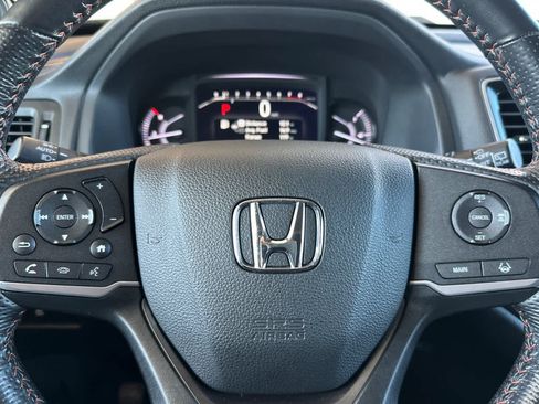 Used 2023 Honda Passport TrailSport image 25