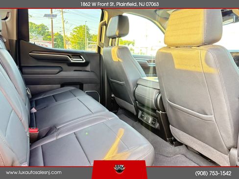 Used 2026 GMC Sierra 1500 SLT AWD/4WD image 41