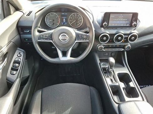 Used 2021 Nissan Sentra S image 11