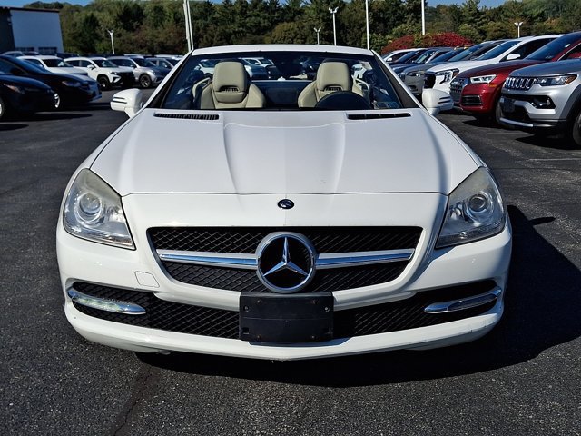 Used 2014 Mercedes-Benz SLK 350 image 2