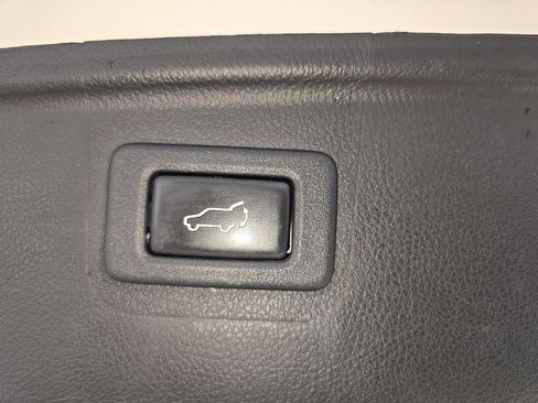 Used 2019 Subaru Outback 3.6R Touring w/ Protection Package #1 image 34