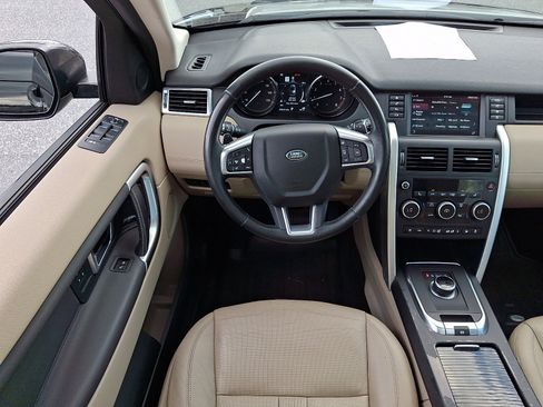 Used 2018 Land Rover Discovery Sport HSE AWD/4WD image 11