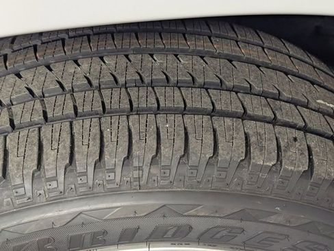 Used 2022 RAM 1500 Big Horn image 9