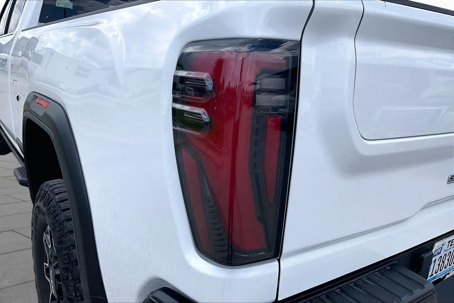 Certified 2025 GMC Sierra 2500 AT4X AWD/4WD image 28