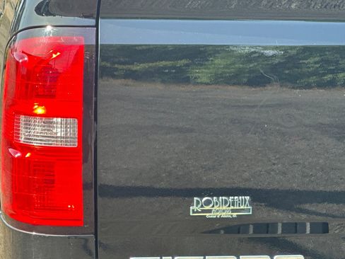 Used 2015 GMC Sierra 1500 SLE w/ SLE Value Package image 44